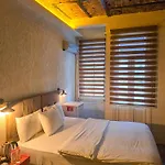호텔 Karakoy Port House 3*