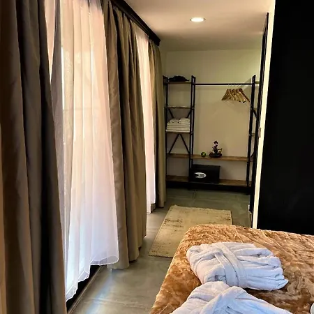 Karakoy Port House 酒店