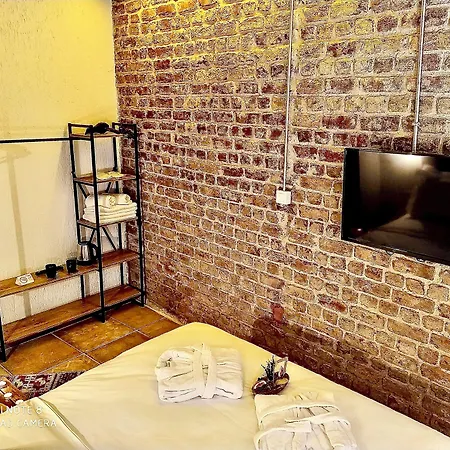 Отель Karakoy Port House 3*