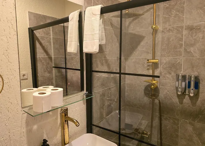 Karakoy Port House 3*