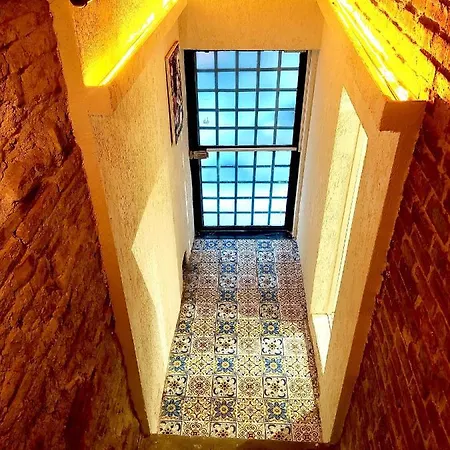 Karakoy Port House 3*