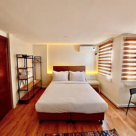 מלון Karakoy Port House