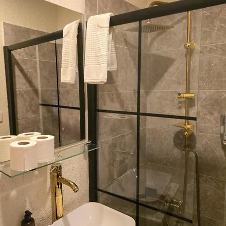 Karakoy Port House 3*